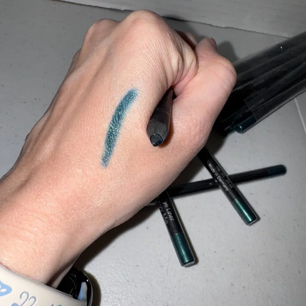 OSP Cosmetics Ultimate Eye Liner Pencil in Envy Me